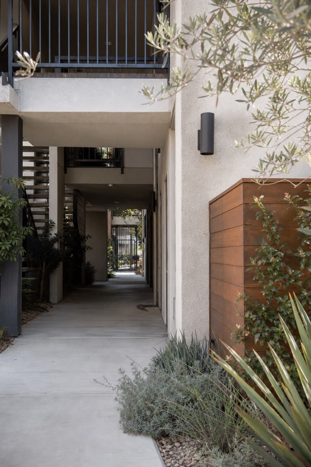 Well-maintained California multifamily property entry and common walkway